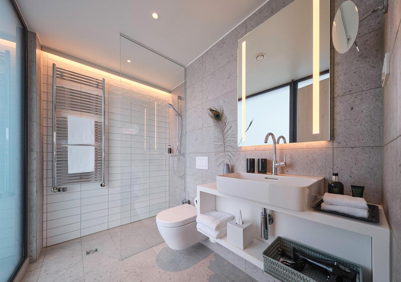 Adina Apartment Hotel Köln Ngoại thất bức ảnh