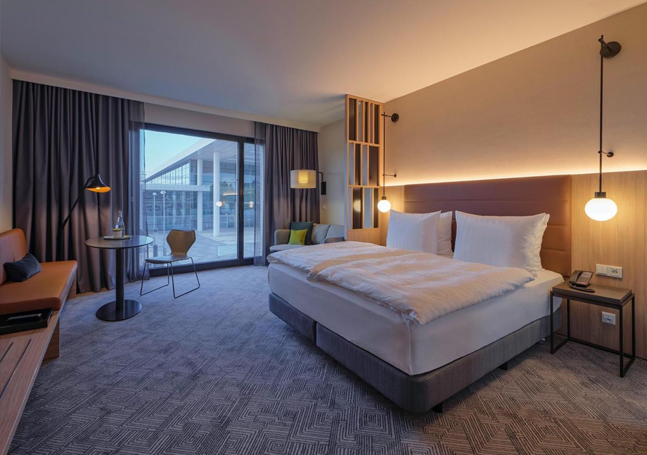 Adina Apartment Hotel Köln Ngoại thất bức ảnh