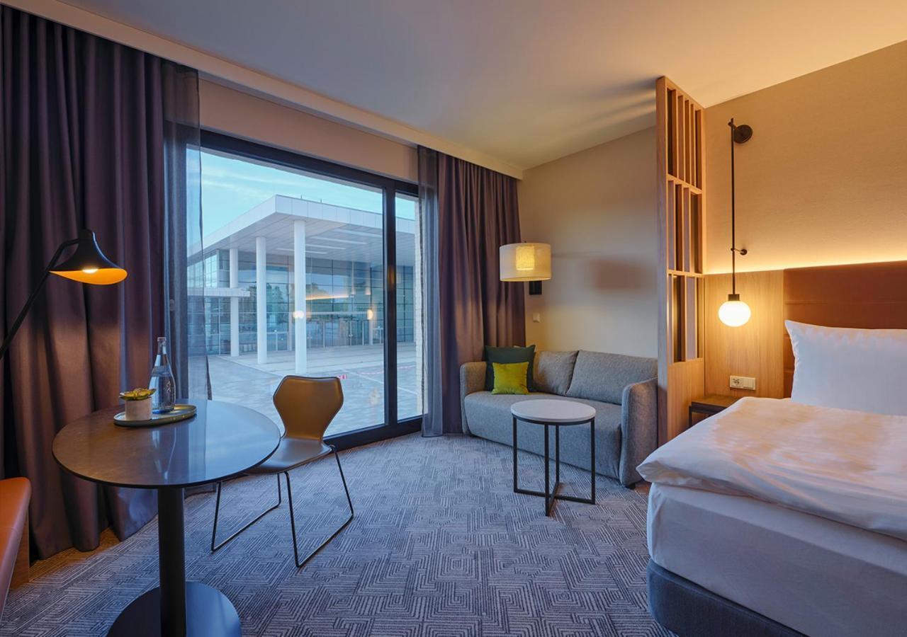Adina Apartment Hotel Köln Ngoại thất bức ảnh