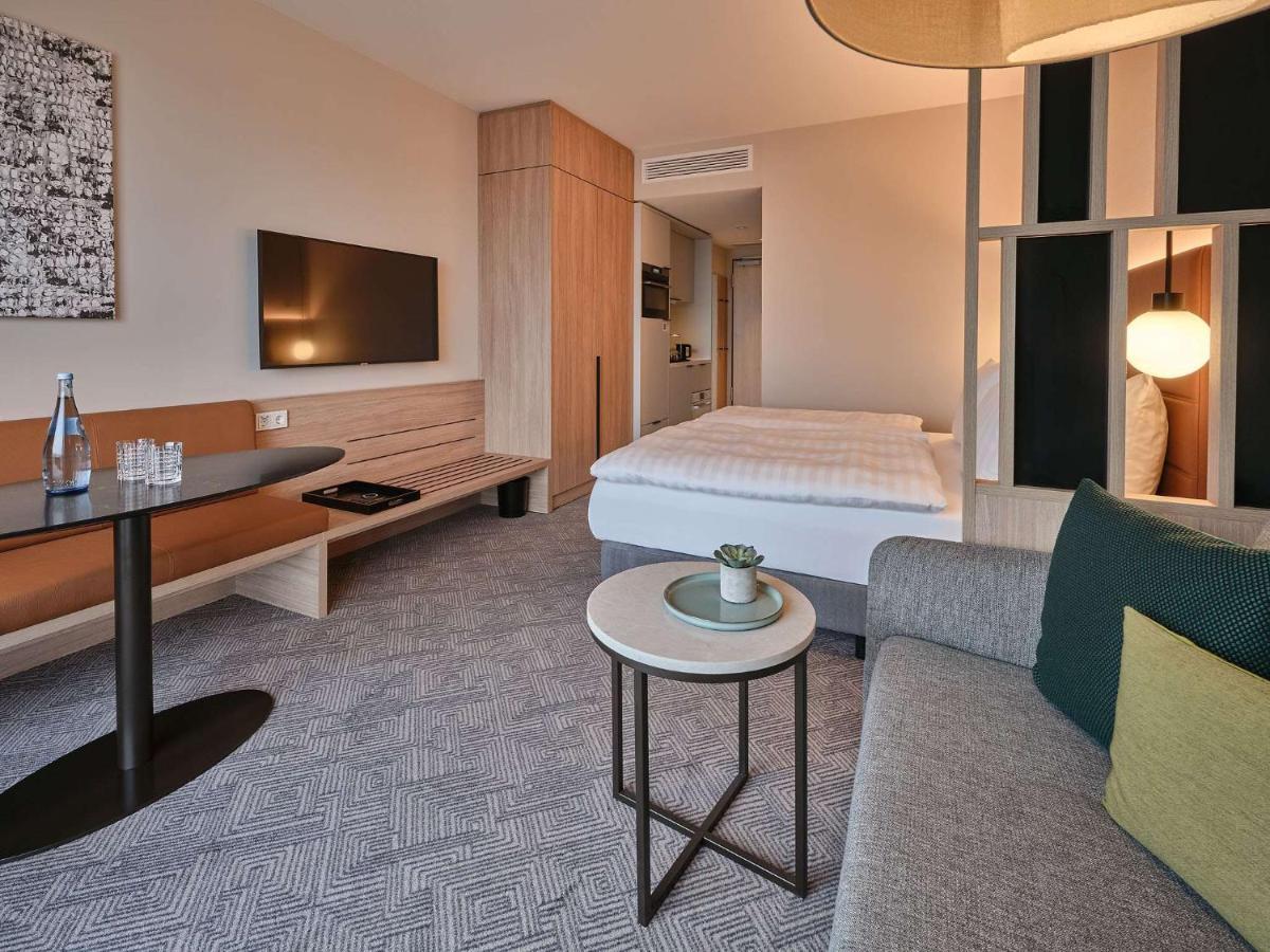 Adina Apartment Hotel Köln Ngoại thất bức ảnh