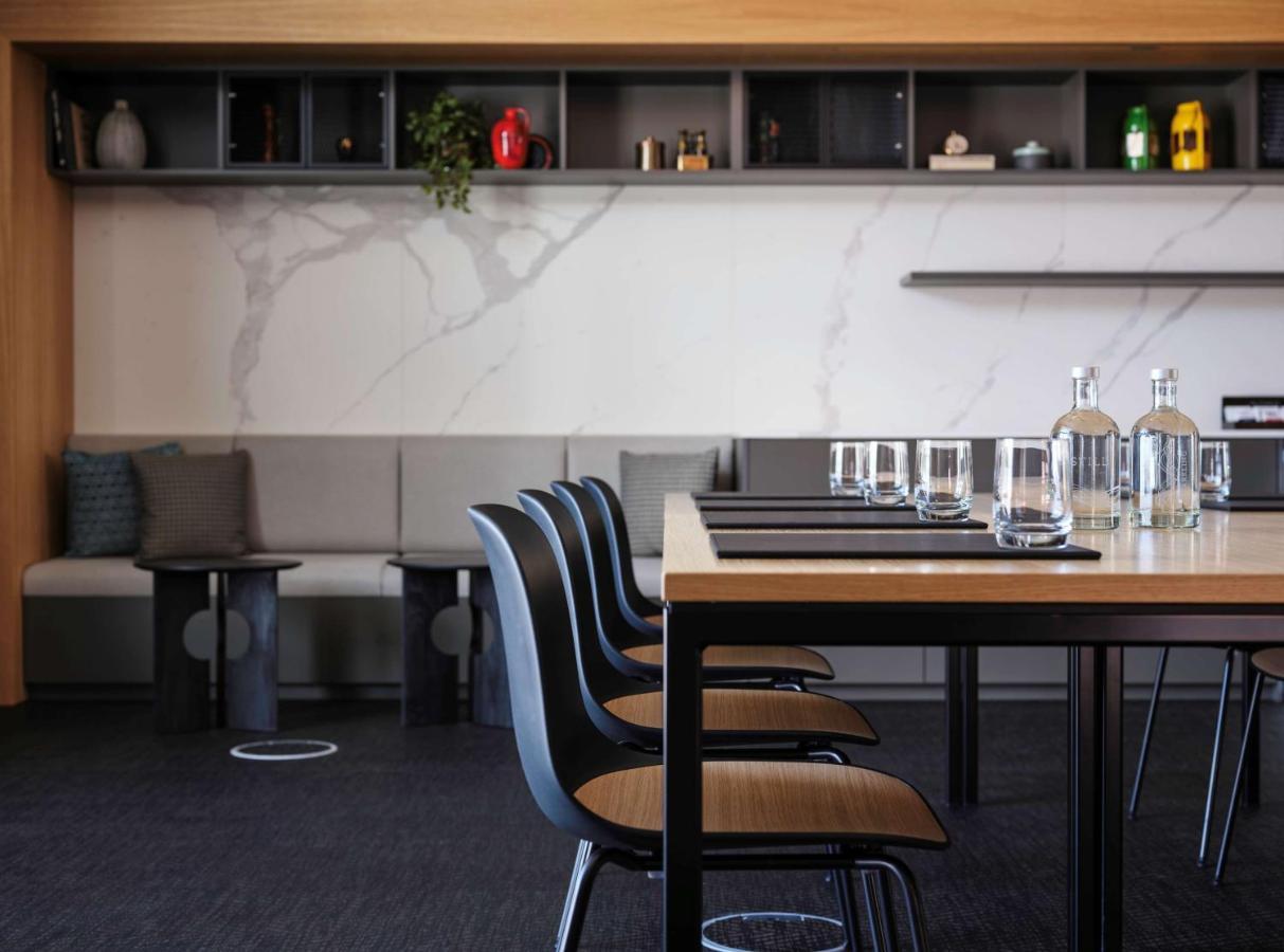 Adina Apartment Hotel Köln Ngoại thất bức ảnh