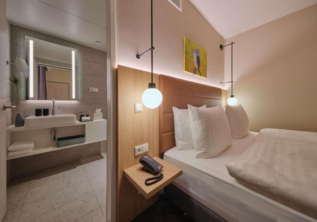 Adina Apartment Hotel Köln Ngoại thất bức ảnh